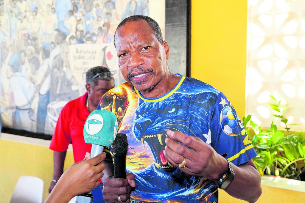 Vakbond SITEK dringt aan op afkondiging noodtoestand door regering Curaçao (Picture by: extra.cw)