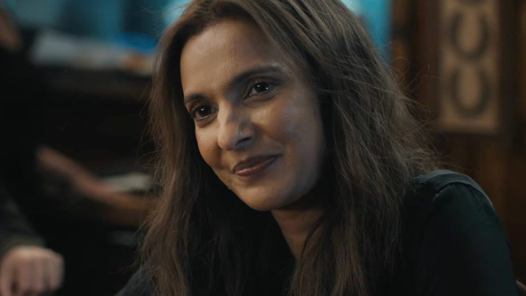 Wie speelt Zoe Macon in Lanterns? Poorna Jagannathan Wie speelt Zoe Macon in Lanterns? Alles over actrice Poorna Jagannathan (Picture by: slashfilm.com)